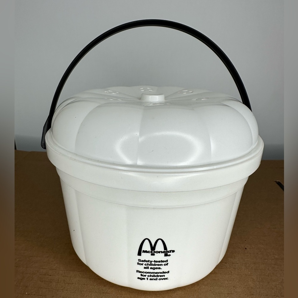 Vintage 1986 McDonalds Happy Meal Ghost Halloween Bucket and Lid 👻 - Picture 2 of 9
